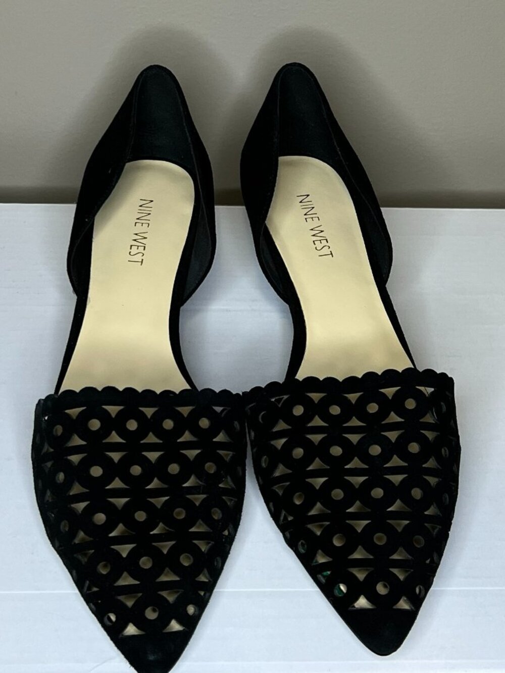 Nine West Flats Black Suede Laser Cut D'Orsay Pointed Toe Womens 8.5, Never Worn
